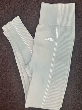 AYBL Seamless Ribbed Leggings Women’s Small Sage Green High Rise Gym Workout